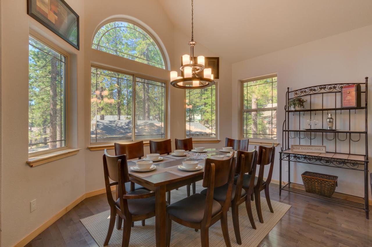 Sugar Pine Lodge - Four Bedroom Home South Lake Tahoe Exterior foto